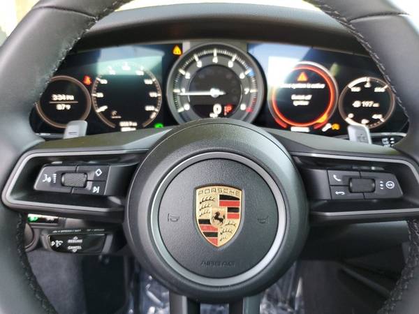 2020 Porsche 911 Carrera COUPE ONLY 800 MILES! 1-OWNER MINT for sale in Sarasota, FL – photo 9