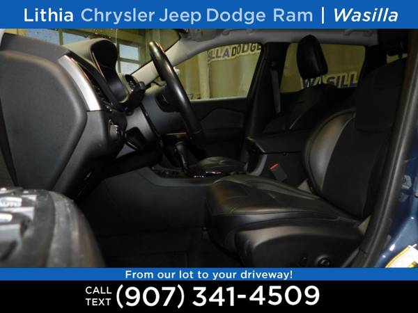 2020 Jeep Cherokee Limited 4x4 - cars & trucks - by dealer - vehicle... for sale in Wasilla, AK – photo 12