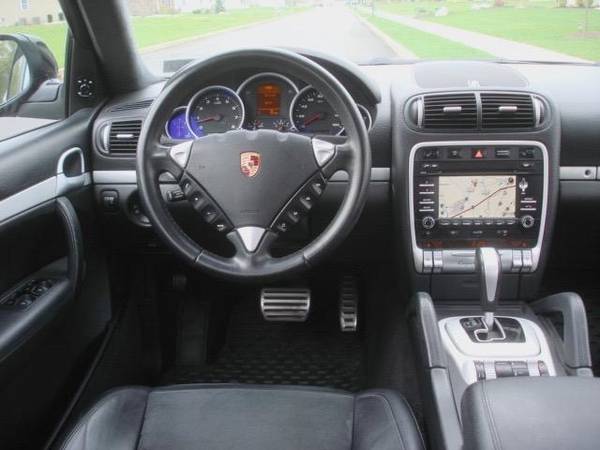 2010 Porsche Cayenne GTS AWD SUV - 405 Horsepower! All Service for sale in Bethlehem, PA – photo 16
