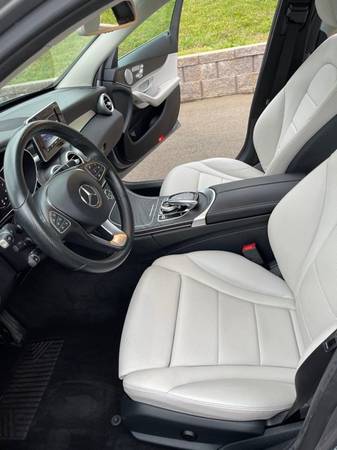 Take a look at this 2015 Mercedes-Benz C-Class TRIM It for sale in Denver, NC – photo 9