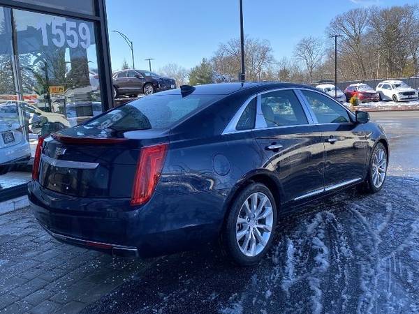 2016 Cadillac XTS Luxury Collection - cars & trucks - by dealer -... for sale in Cuyahoga Falls, OH – photo 4