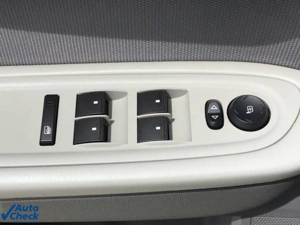 2011 Chevrolet Traverse LS - - by dealer - vehicle for sale in Dry Ridge, OH – photo 12