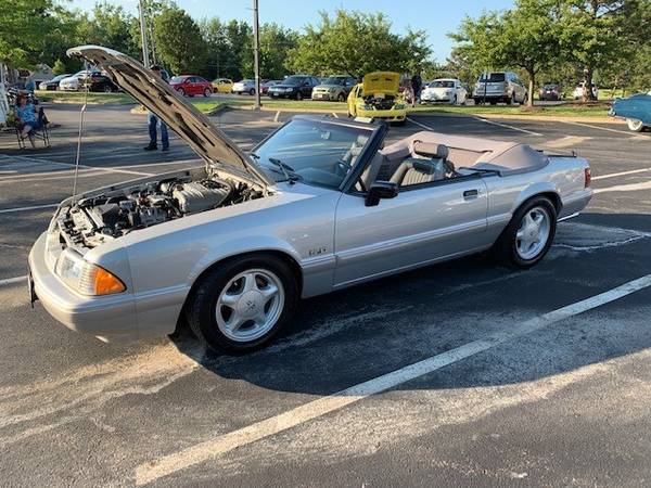 1992 Ford Fox Body Mustang LX 5.0 convertible for sale in Lombard, IL – photo 4