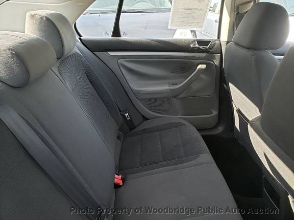 2008 Volkswagen Jetta Sedan 4dr Automatic S PZEV - cars & for sale in Woodbridge, District Of Columbia – photo 10