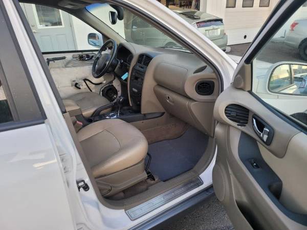 Check Out This Spotless 2006 Hyundai Santa Fe with 106,740... for sale in West Haven, CT – photo 11