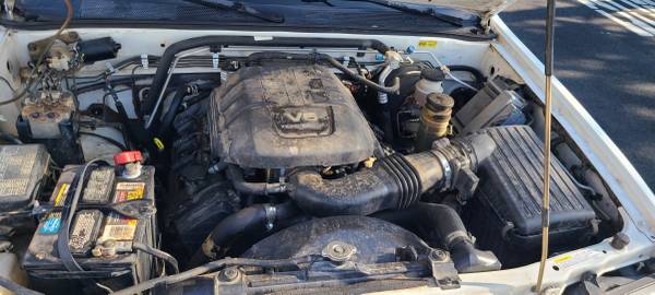 2002 Isuzu Rodeo V6 4WD (4x4) for sale in Burbank, CA – photo 9
