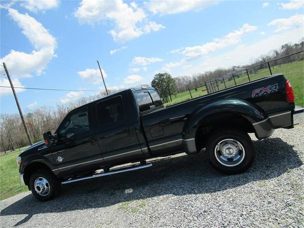2016 FORD F350 SUPER DUTY LARIAT, Green APPLY ONLINE for sale in Summerfield, TN – photo 2