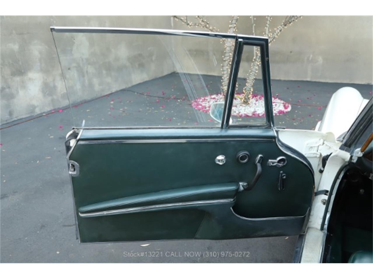 1964 Mercedes-Benz 300SE for sale in Beverly Hills, CA – photo 13