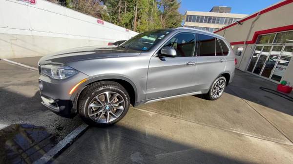 2018 BMW X5 xDrive35i - - by dealer - vehicle for sale in Great Neck, NY – photo 9