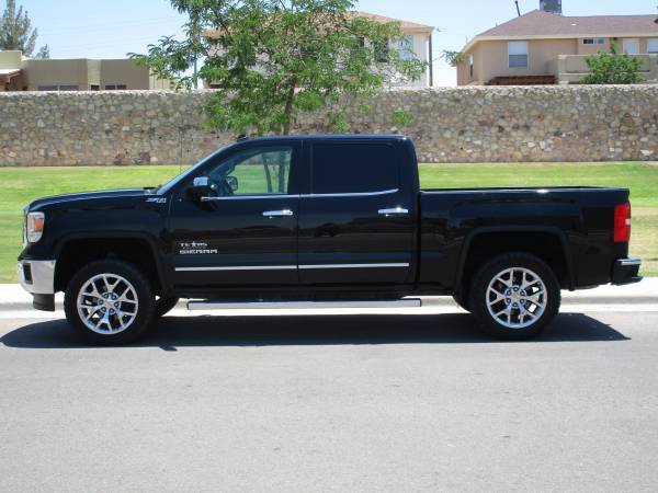 2014 GMC SIERRA Z71 V8 4X4 CREW CAB ONLY 85K MILES! BLACK ON BLACK for sale in El Paso, NM – photo 2