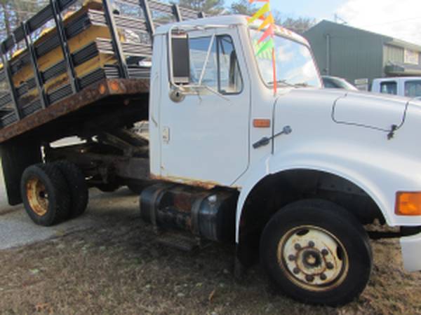 1992 INT 4600 rack body dump - cars & trucks - by dealer - vehicle... for sale in Goffstown, NH – photo 3