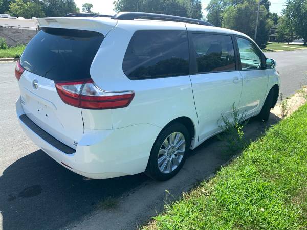 2017 Toyota Sienna LE AWD - ONLY 25K MILES - cars & trucks - by... for sale in Farmington, MN – photo 5