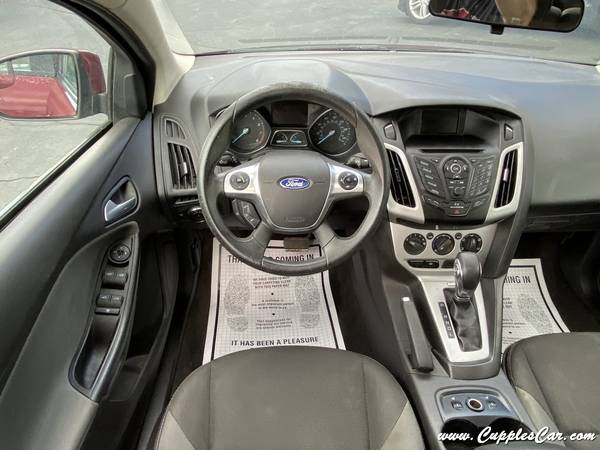 2014 Ford Focus SE Automatic Hatchback 5 Door Red 80K Miles - cars & for sale in Belmont, VT – photo 15