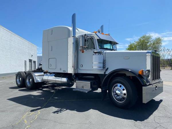 1999 Peterbilt 379 Sleeper - - by dealer for sale in Other, IL – photo 5