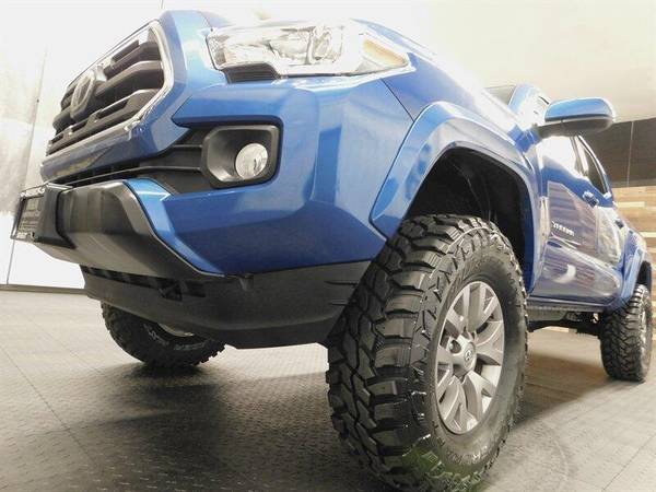 2018 Toyota Tacoma SR5 V6 4X4/BRAND NEW LIFT/ONLY 39, 000 MILES for sale in Gladstone, OR – photo 7