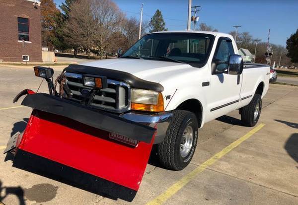 RUST FREE F250 SUPERDUTY V10 V-SNOW PLOW *$20,000. RESTORATION -... for sale in Champaign, IA – photo 7