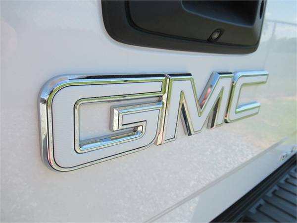 2016 GMC SIERRA 2500 DENALI, White APPLY ONLINE for sale in Summerfield, SC – photo 23