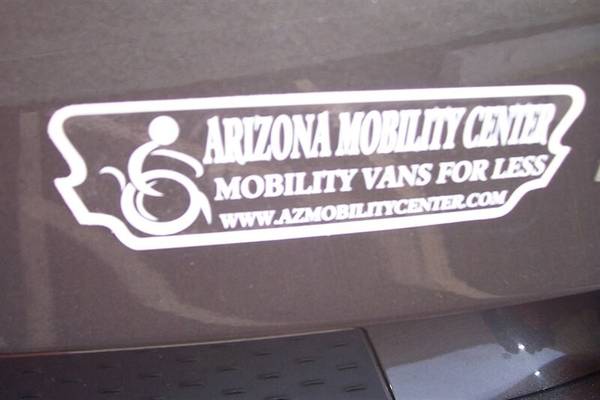 2018 Dodge Grand Caravan SXT Wheelchair Handicap Mobility Van - cars for sale in Phoenix, TX – photo 15