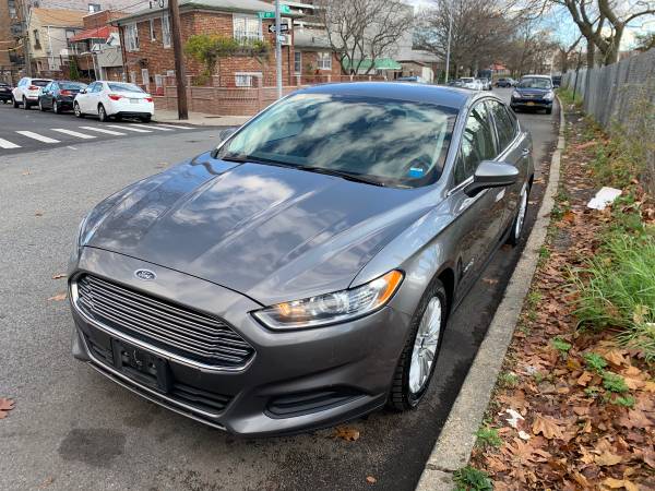 Ford Fusion Hybrid 82k mules - cars & trucks - by owner - vehicle... for sale in College Point, NY – photo 4