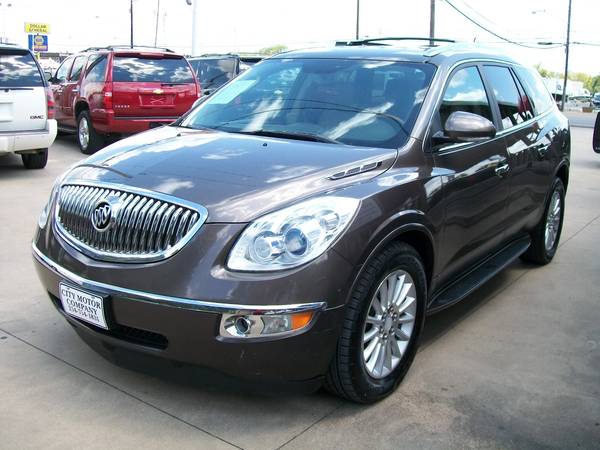 LOCAL WACO DEALER - 2011 BUICK ENCLAVE - LOW MILES for sale in Waco, TX – photo 3