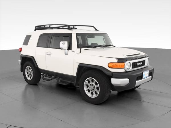 2012 Toyota FJ Cruiser Sport Utility 2D suv White - FINANCE ONLINE -... for sale in Knoxville, TN – photo 15