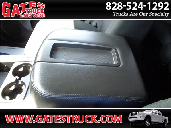 2012 Chevrolet Suburban 1500 LS 4WD V8 White - - by for sale in Franklin, NC – photo 23