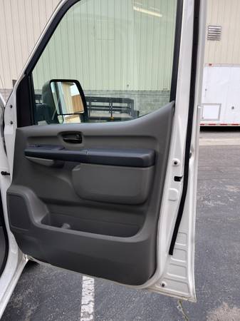 2017 Nissan NV 2500 High Roof Cargo Van for sale in Salinas, CA – photo 8
