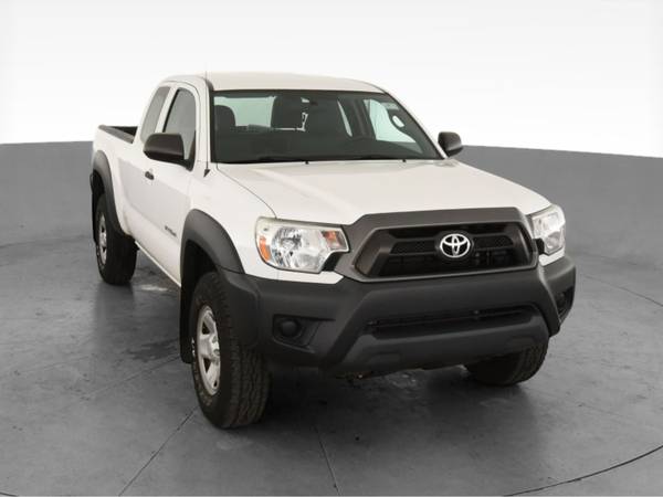 2015 Toyota Tacoma Access Cab Pickup 4D 6 ft pickup White - FINANCE... for sale in Pittsburgh, PA – photo 16