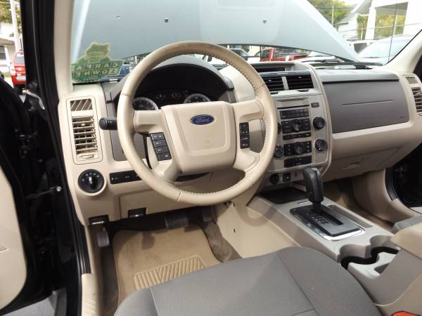 2010 FORD ESCAPE XLT - cars & trucks - by dealer - vehicle... for sale in Lima, OH – photo 6
