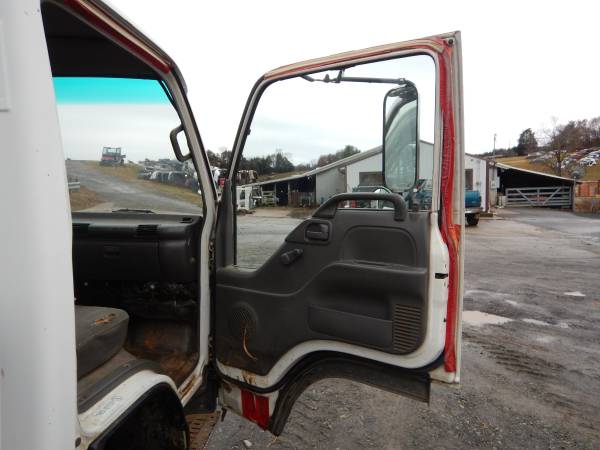 2000 Isuzu NPR Cab & Chassis Needs Brake Booster Runs and Drives for sale in Ruckersville, VA – photo 17