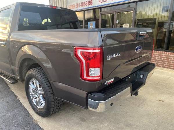 2015 Ford F-150 2WD SuperCrew 145 XLT - cars & trucks - by dealer -... for sale in Hattiesburg, LA – photo 6