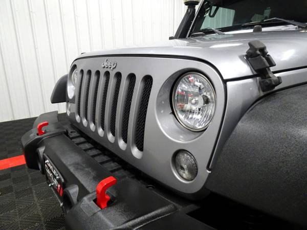 2015 Jeep Wrangler T-ROCK Silver Bullet suv Silver for sale in Branson West, AR – photo 20