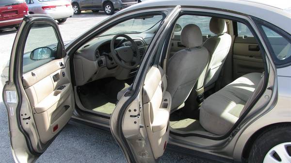 2006 Ford Taurus SE 200 Down - - by dealer - vehicle for sale in Hudson, FL – photo 9