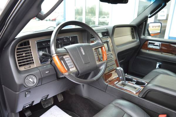 2011 Lincoln Navigator L 4×4 - cars & trucks - by dealer - vehicle... for sale in Alexandria, ND – photo 16