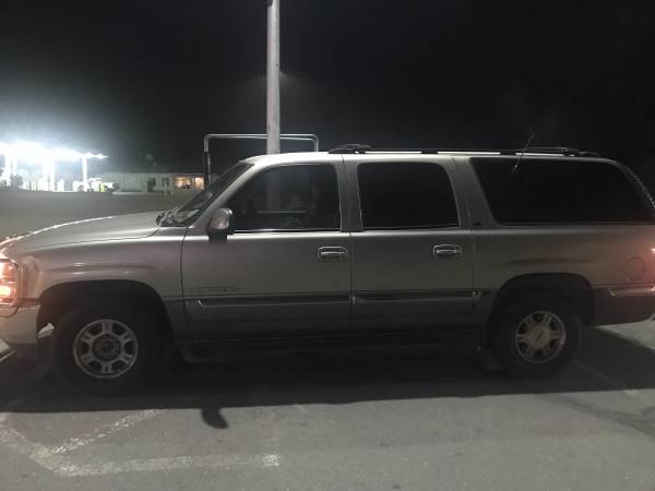 2001 GMC Yukon XL 1500 4x4 - cars & trucks - by owner - vehicle... for sale in Burney, CA – photo 4