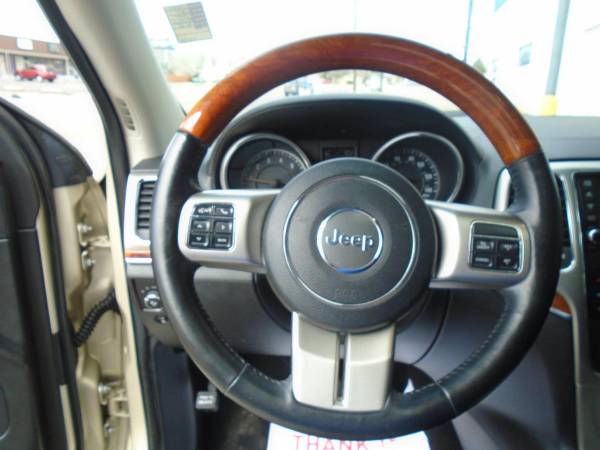 2011 Jeep Grand Cherokee - - by dealer - vehicle for sale in Pueblo, CO – photo 14