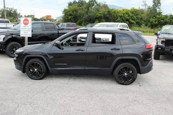 *2015* *Jeep* *Cherokee* *Sport* - cars & trucks - by dealer -... for sale in Sanford, FL – photo 5