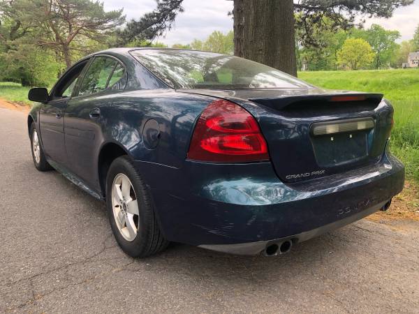 2005 Pontiac Grand Prix, good condition! - - by for sale in Elizabeth, NY – photo 6