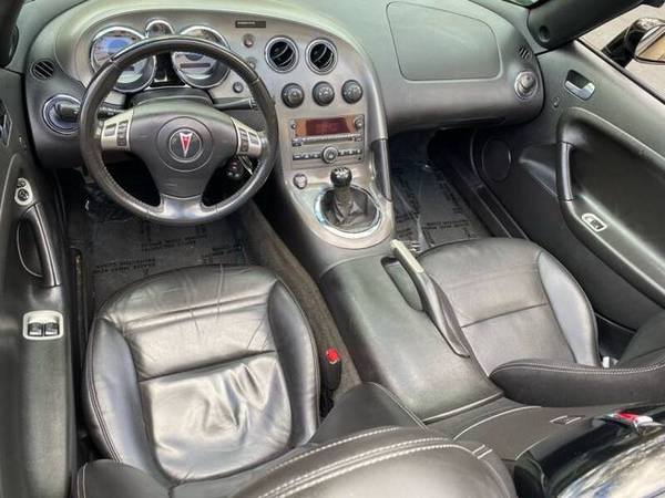 2007 Pontiac Solstice - Financing Available! - cars & trucks - by... for sale in TAMPA, FL – photo 15