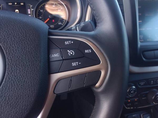 2015 Jeep Cherokee Latitude Certified Low Miles! - cars & trucks -... for sale in Sarasota, FL – photo 18