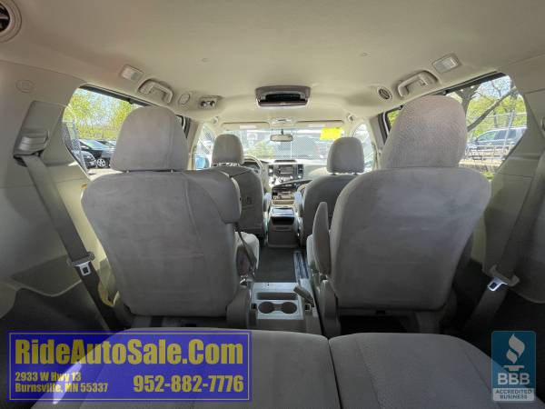 2011 Toyota Sienna LE 7-8 passenger quads Dual AC 3 5 V6 very clean for sale in Burnsville, MN – photo 23
