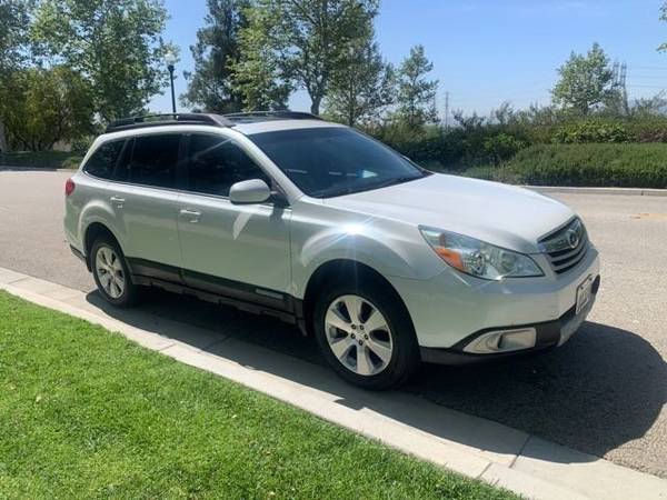2011 Subaru Outback Limited - - by dealer - vehicle for sale in Valencia, CA – photo 7