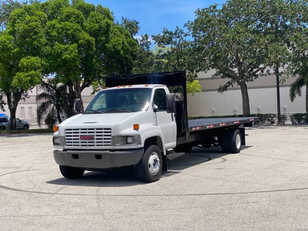 2005 GMC C5500 24 Foot Flatbed 8 1L Gas - - by for sale in West Palm Beach, NC – photo 24