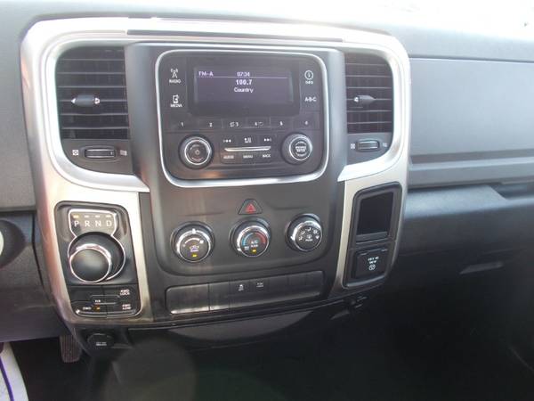 2013 RAM 1500 SLT Crew Cab SWB 4WD for sale in Elkhart, IN – photo 12