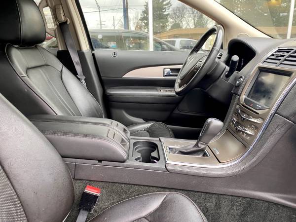 2012 Lincoln MKX V6 AWD Leather Sunroof Heated Seats Loaded Clean... for sale in Wausau, WI – photo 13