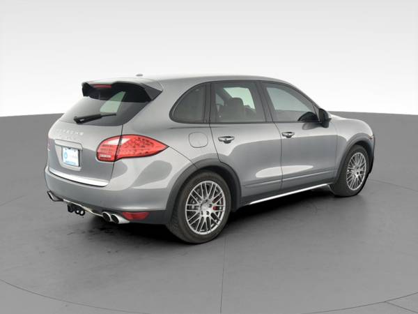 2011 Porsche Cayenne Turbo Sport Utility 4D suv Gray - FINANCE... for sale in Washington, District Of Columbia – photo 11