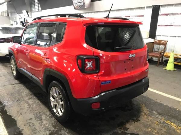 2016 JEEP RENEGADE LATITUDE - cars & trucks - by dealer - vehicle... for sale in Memphis, MS – photo 5
