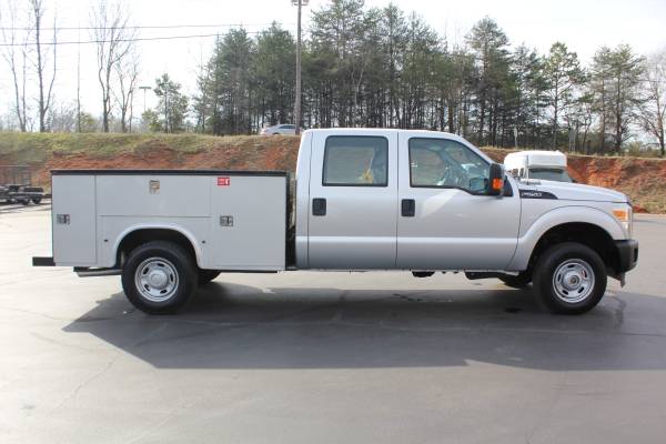2011 Ford F-250 Crew cab 4x4 utility service body for sale in Greenville, SC – photo 6