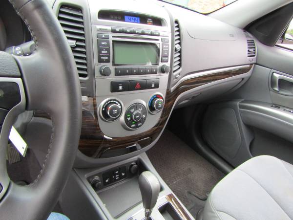 2011 HYUNDA SANTE FE SE AWD - - by dealer - vehicle for sale in Hernando, FL – photo 12