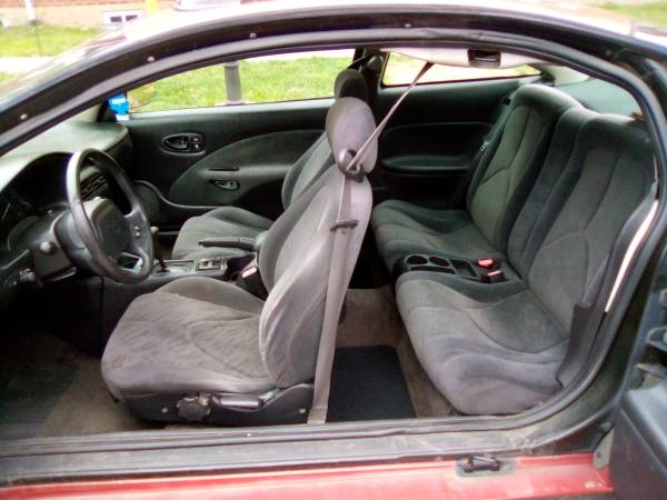2002 SATURN SC2 3 DOOR COUPE - cars & trucks - by owner - vehicle... for sale in Montoursville, PA – photo 6